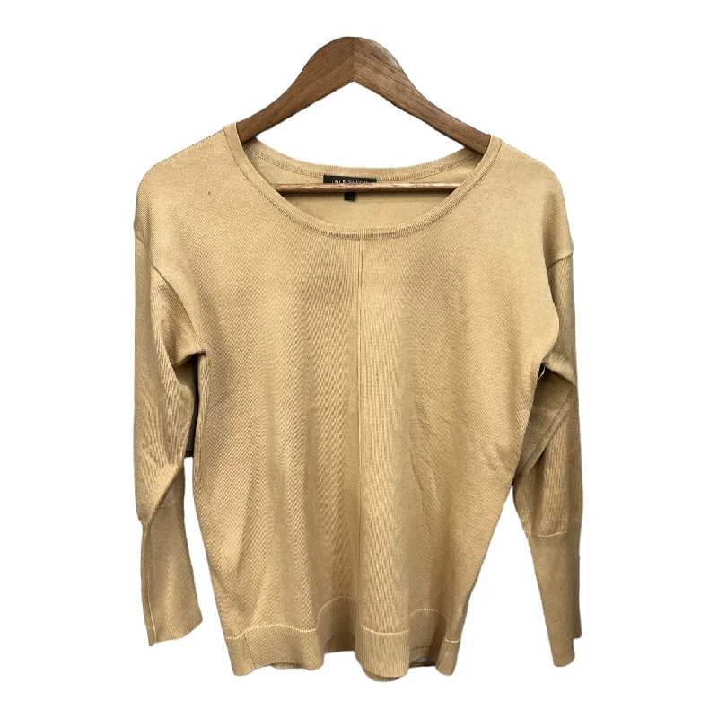 Top Long Sleeve Basic By Clothes Mentor In Beige, Size: S