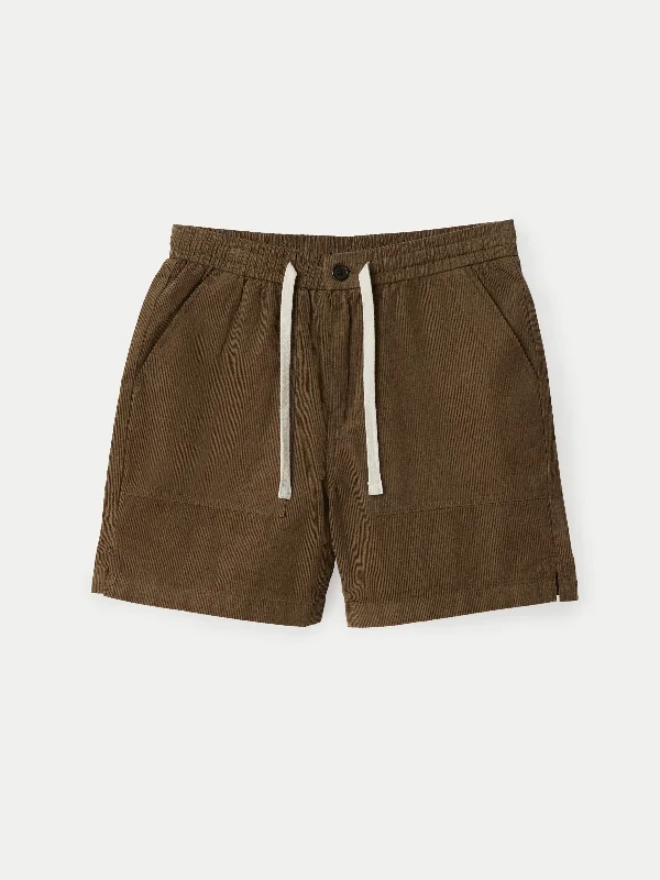 The Owen Light Corduroy Short in Tuscany Green