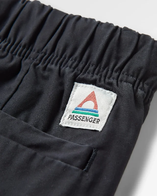 Adventurer Cargo Short - Black