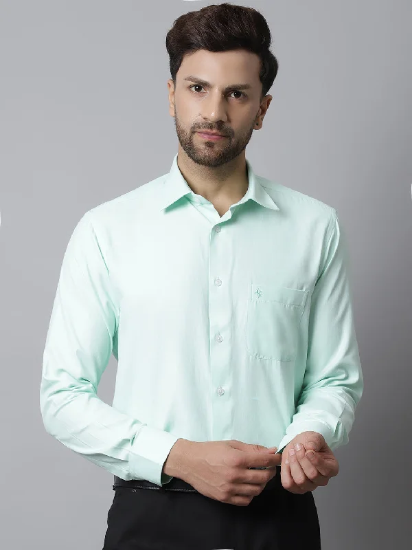 Cantabil Men Green Shirt