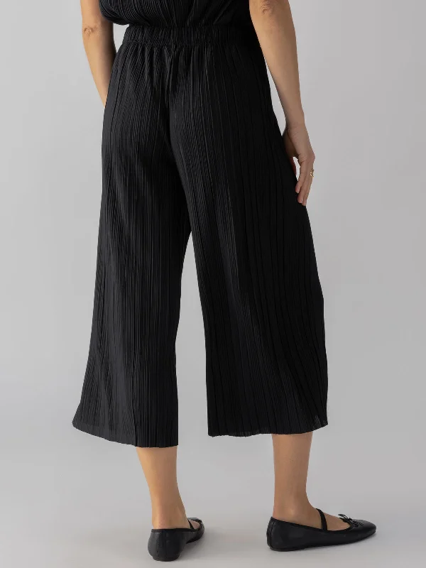 Plisse Semi High Rise Culotte Black