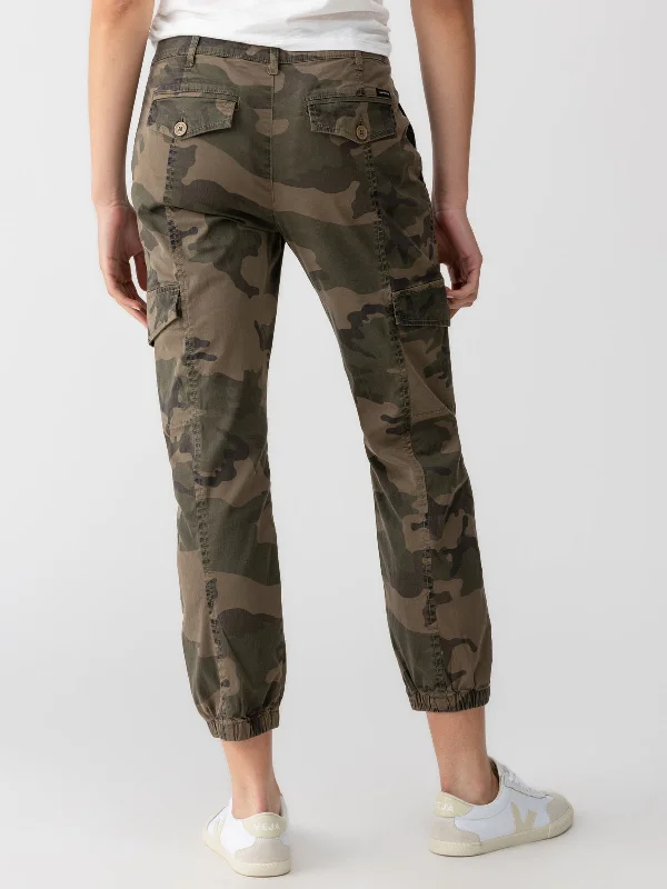 Rebel Standard Rise Pant Hiker Camo