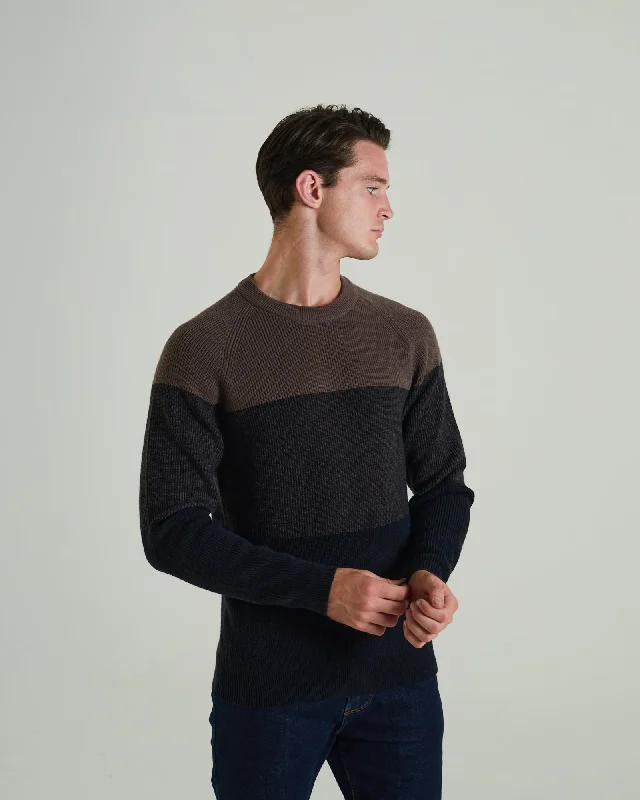 Dan Sweater Walnut Wood